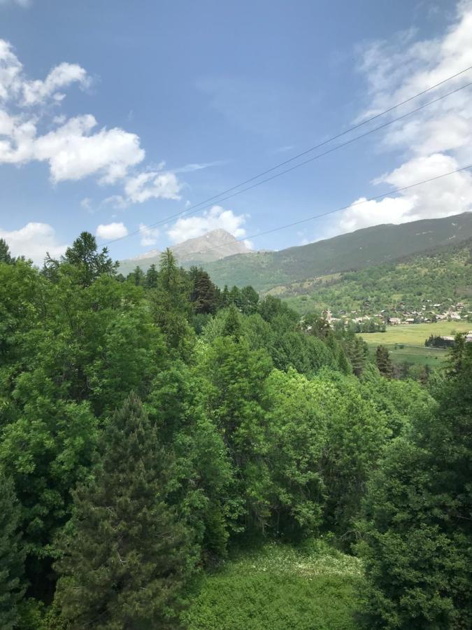 Appartement De Montagne Briancon エクステリア 写真